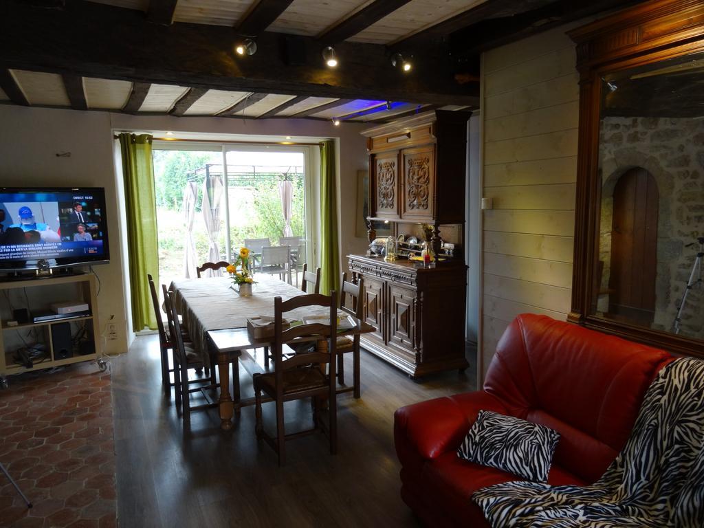 Datcha Bourguignonne, Chambres & Gite Maconge 外观 照片